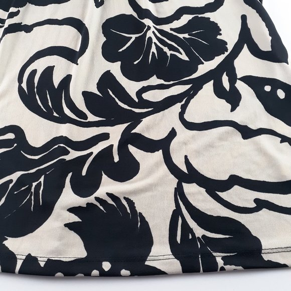 New York & Company Floral Print Top - Picture 3 of 7